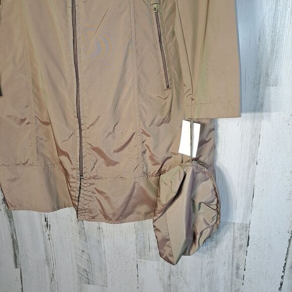 Cole Haan packable Raincoat in Brown - Picture 9 of 10